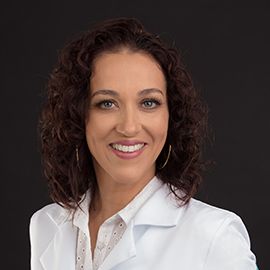 Dra. Ana Paula Gomes dos Santos